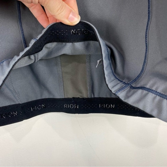 Rion Men's‎ Stretchy Compression Long Sleeve Shirt Top Gray Size Medium (NWT) - Picture 3 of 7